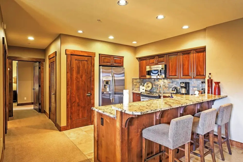 Ski-in/ski-out Breckenridge Resort Condo at Peak 7