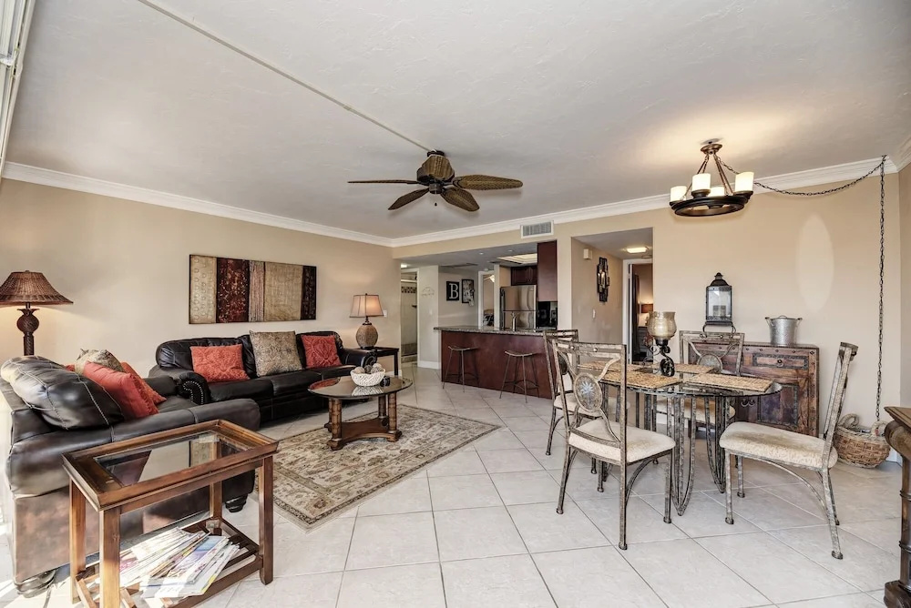 Midnight Cove Ii 614f - Beautiful Bayside Location! 2 Bedroom Condo