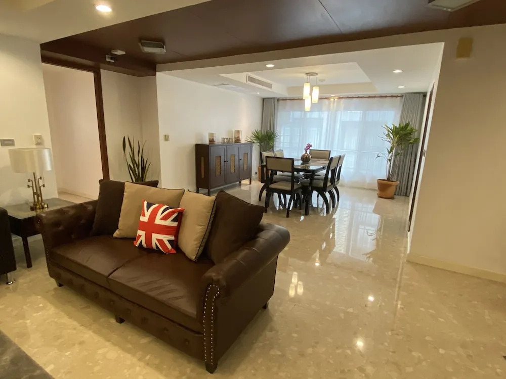 JJ Mansion