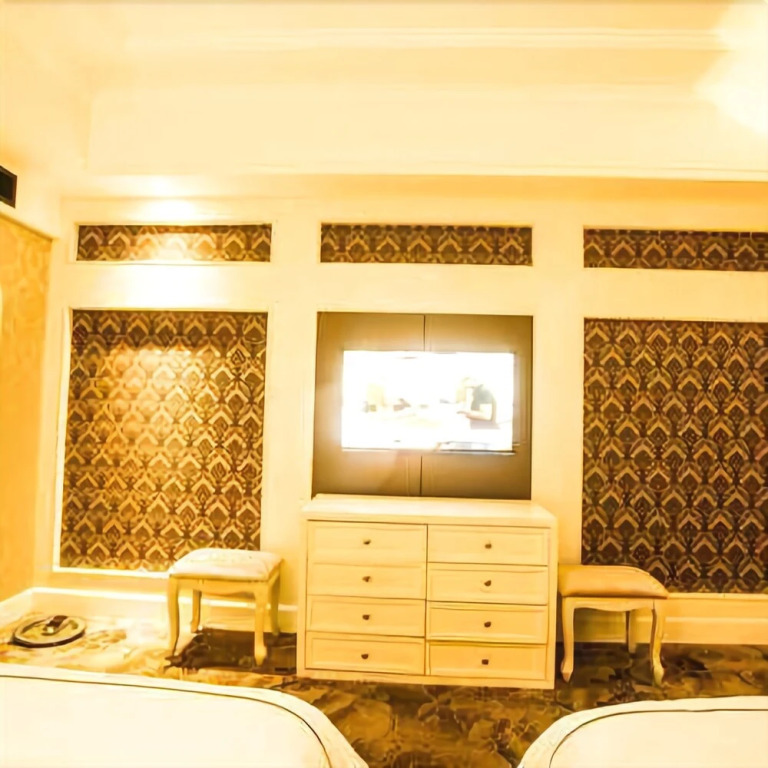 Crowne Plaza