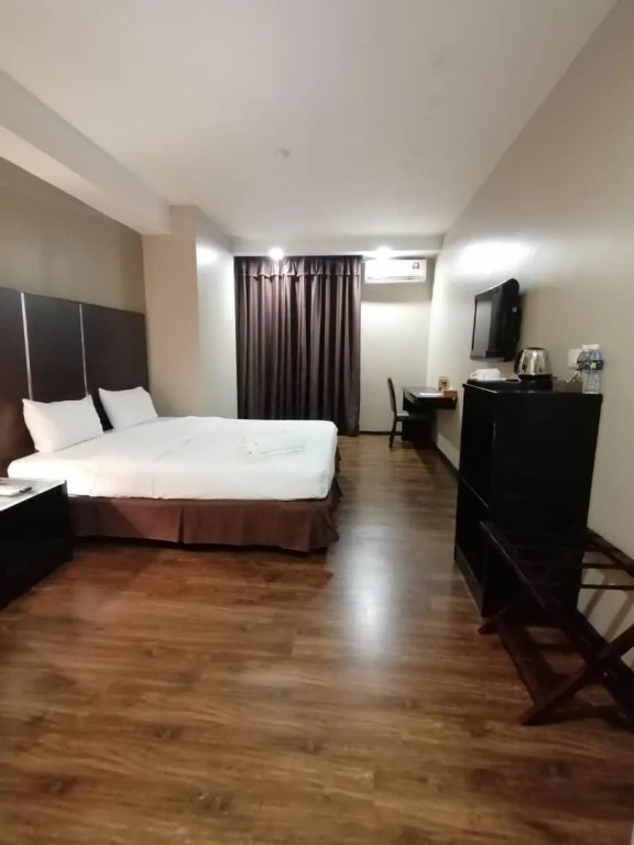 Hotel 17