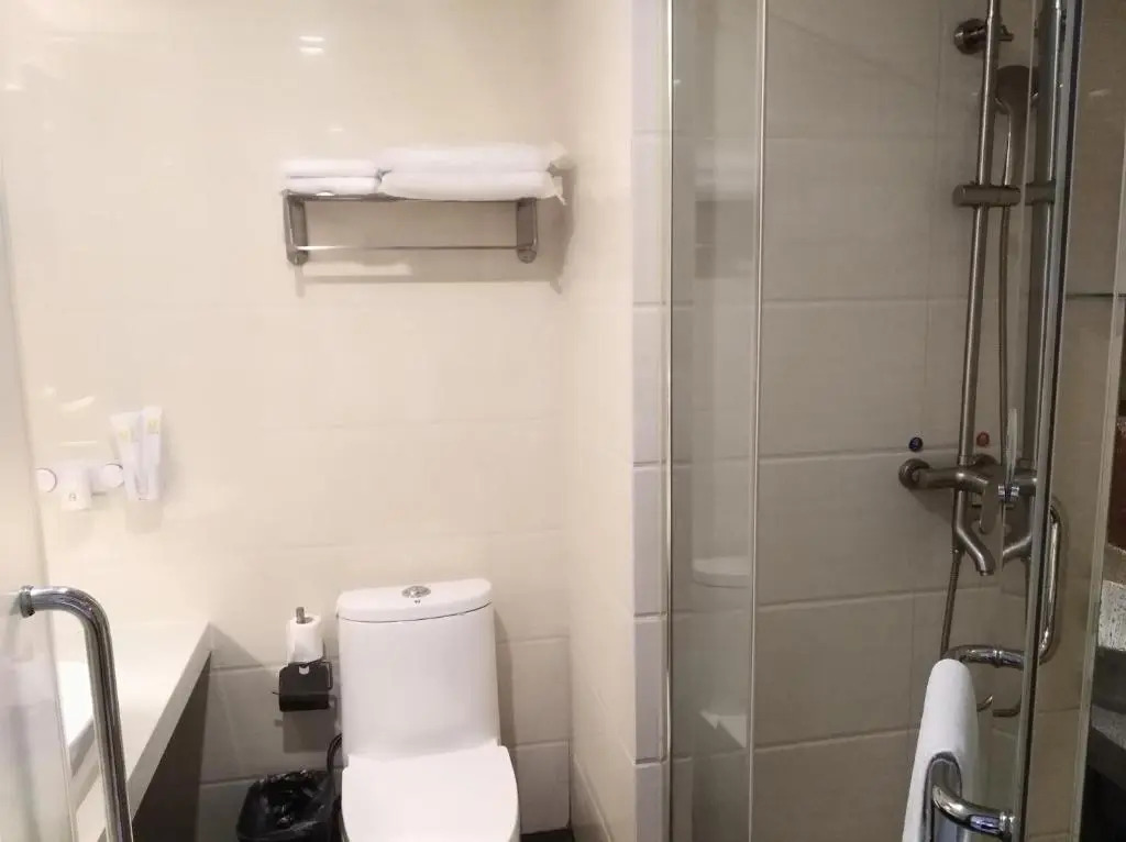 7Days Premium Linyi Hedong Caiyuan Square
