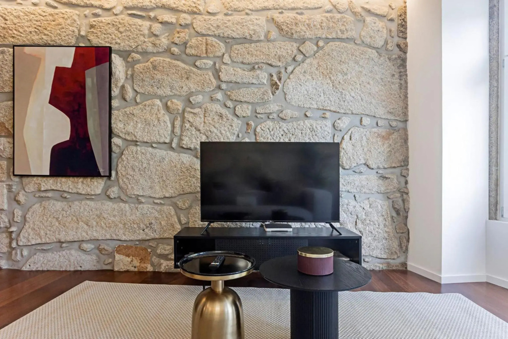 Wonderful 2BR Duplex Near River by LovelyStay