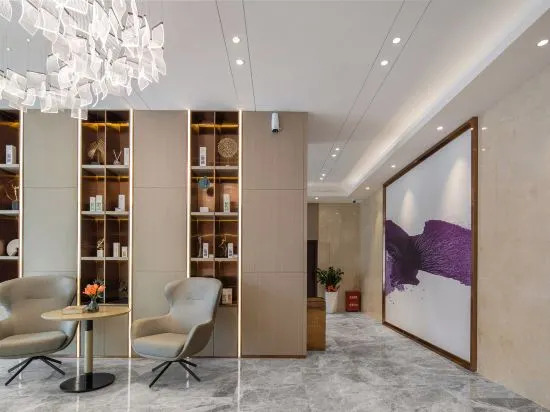 Lavande Hotel (Zhangzhou Xinlong Shengshi Plaza)
