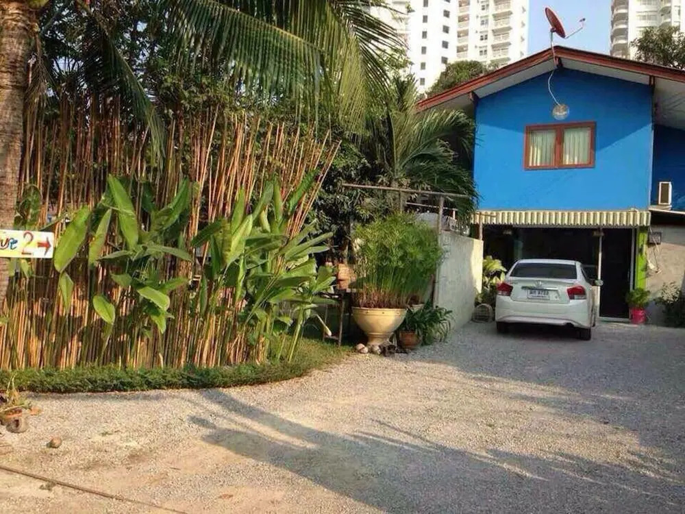 Surf House Hua Hin