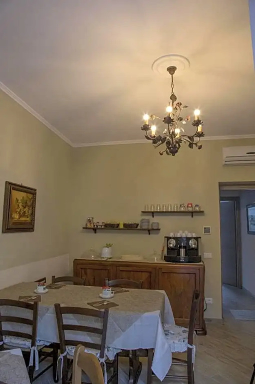 La corte dei tre