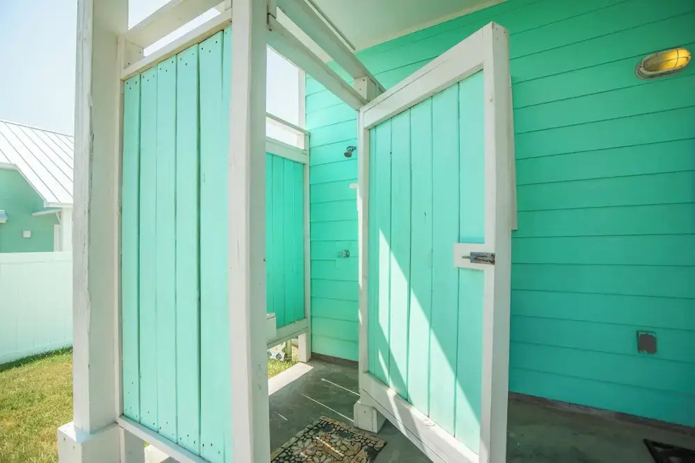 Turquoise Treasure - Boardwalk to the Beach! Beach Gear Credit