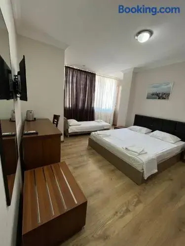 Ventura Hotel