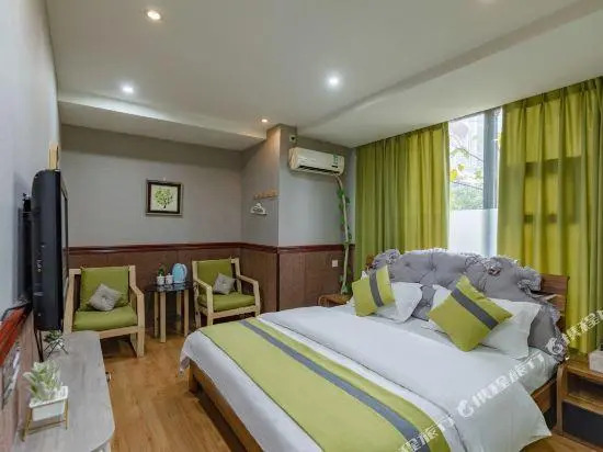 Zhizhou Business Hotel