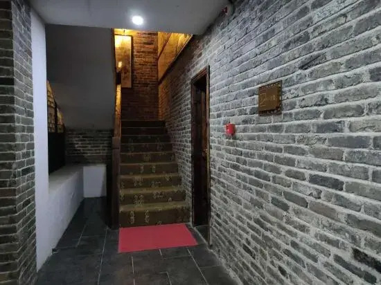Huangyao Bandao Hotel
