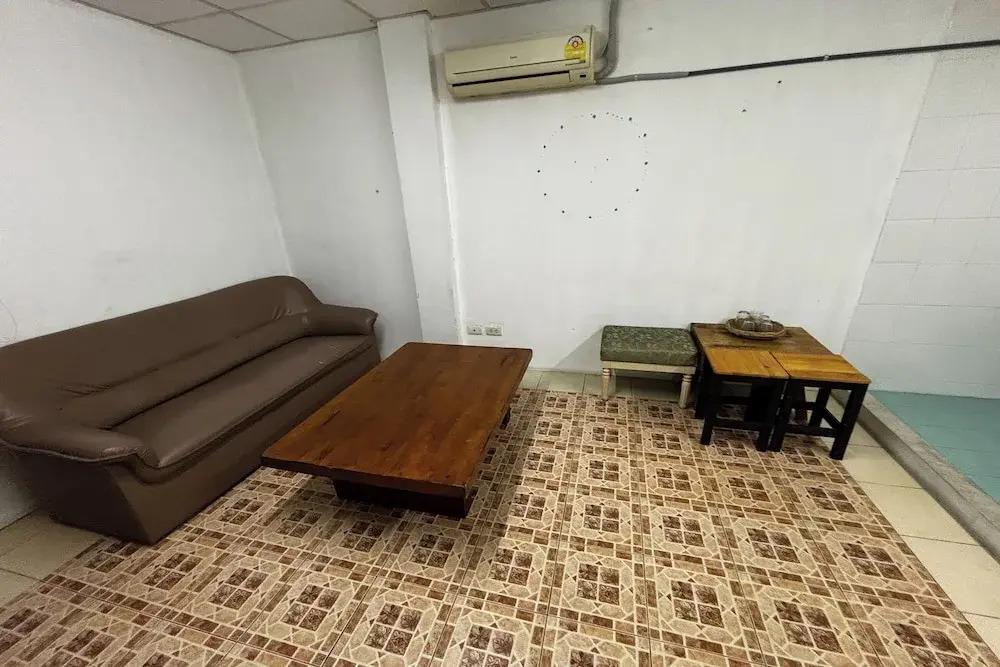Sukhum Sukhumvit-Onnut Guest House