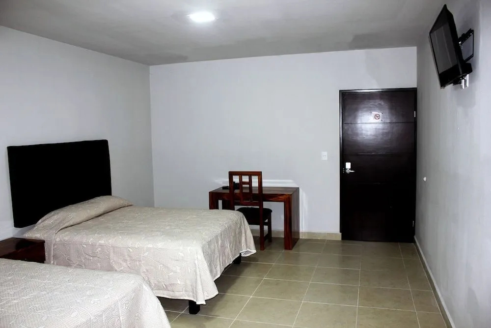 Hotel Tampico Express