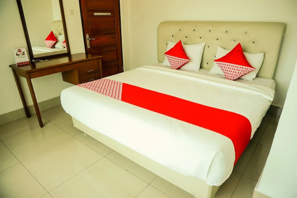 OYO 733 Mina Homestay
