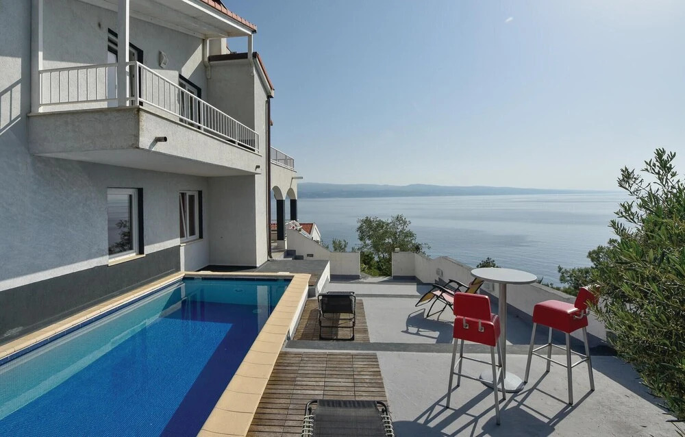 Amazing Home in Stanici With Wifi and 4 Bedrooms