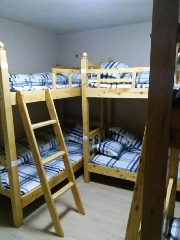 823 Youth Hostel