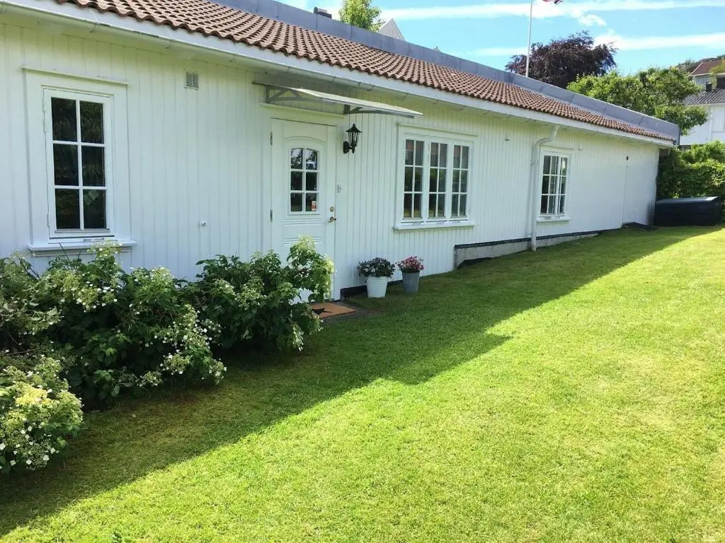 Koselig maritim leilighet sentralt i Stavern