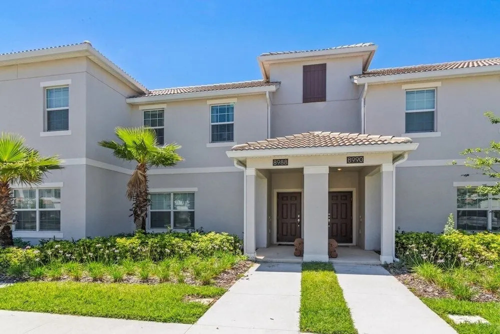 Nice 4Bd TH W/splash Pool, Champions Gate-8988sd