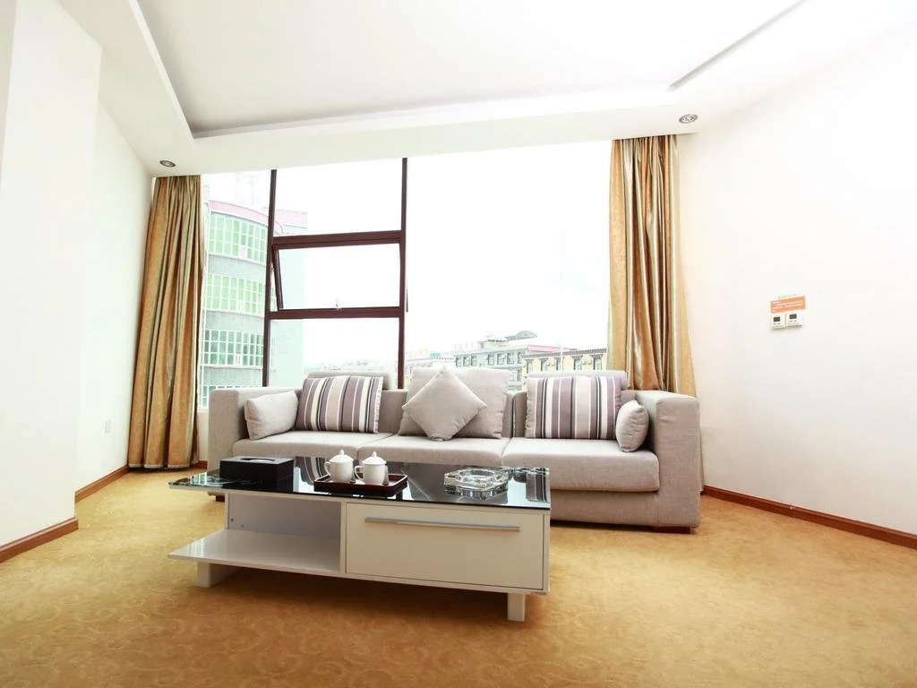 Wuyue Scenic Area Hotel