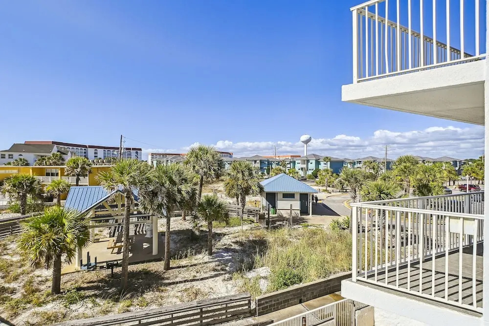 Seacrest 301B is a 2 BR Gulf front on Okaloosa Island by RedAwning