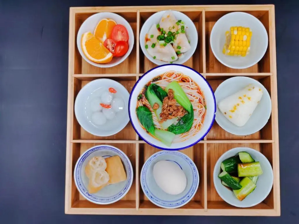 Wenjun Courtyard Hotel Chengdu ,English-Speaking , Pick-up Service ,Laundry Service , Local Tours