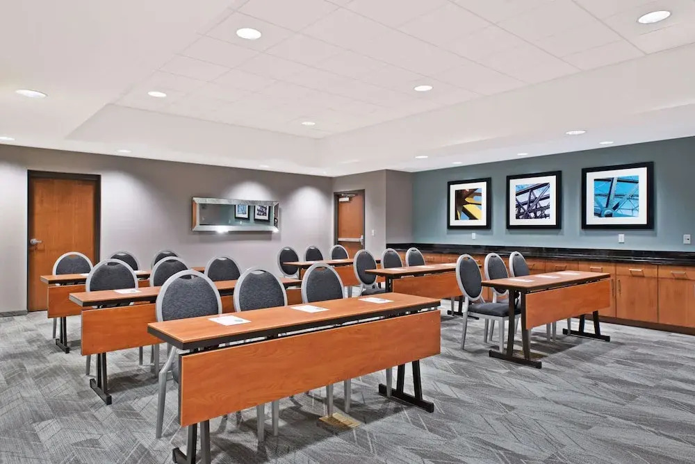 Hampton Inn & Suites North Huntingdon-Irwin, PA