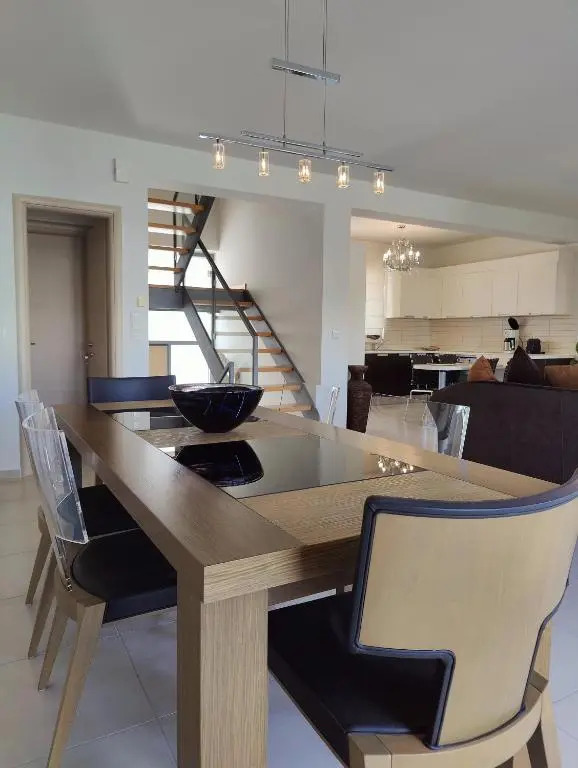 Arianna 2bd Villa