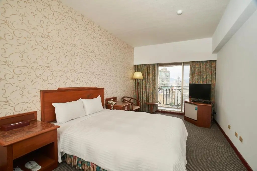 The Glory Hotel