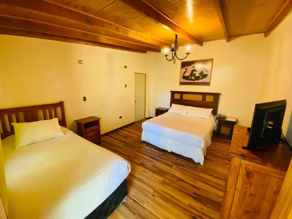 Hotel Jireh