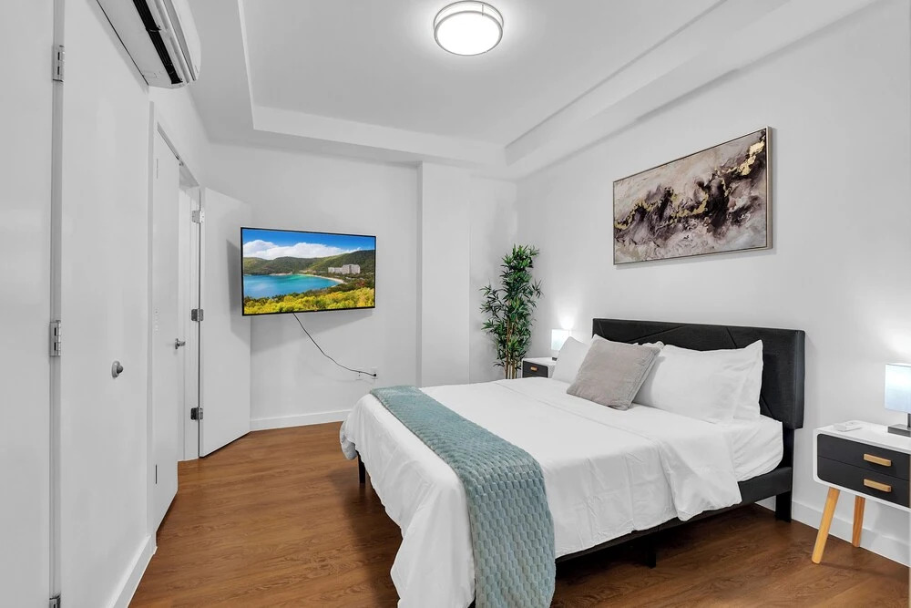Meridia by Stylish Stays