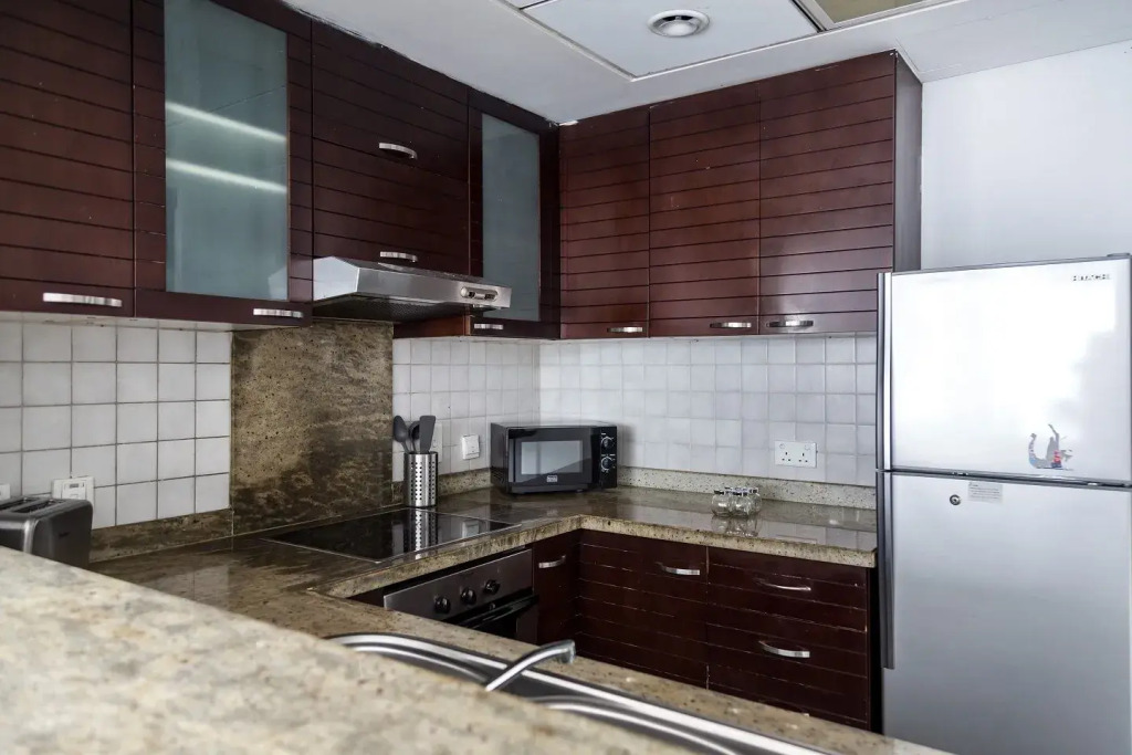 Luxury apartment with Dubai Marina views