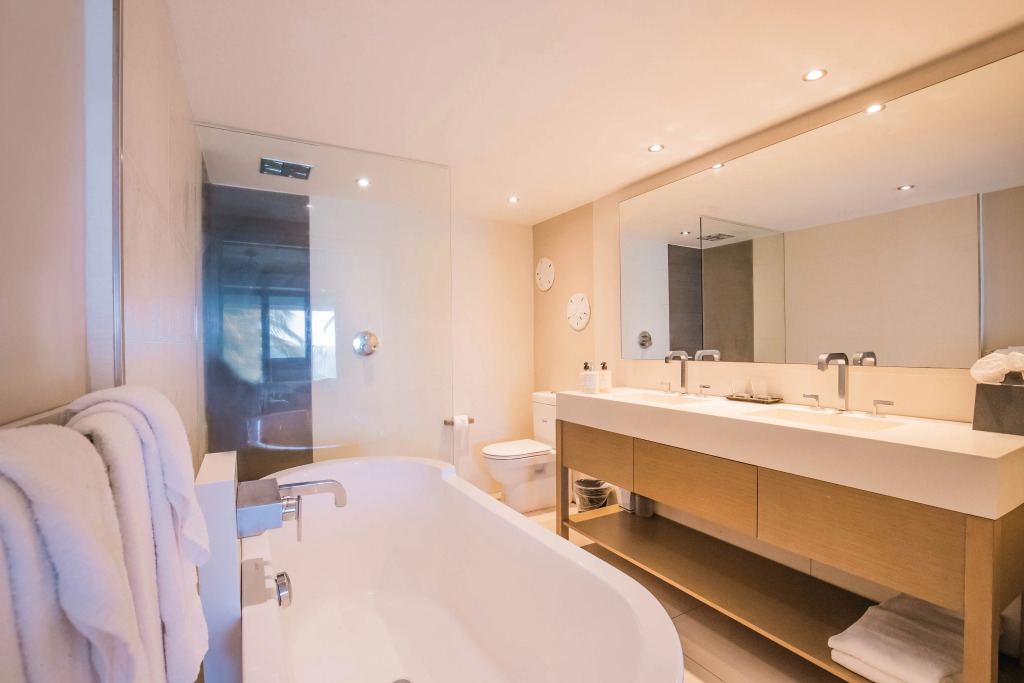 Hodges Bay Resort & Spa, an HQ Luxury Resort & Residences