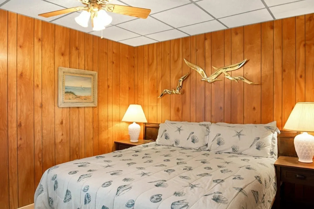 Island 26 2 Bedroom Condo