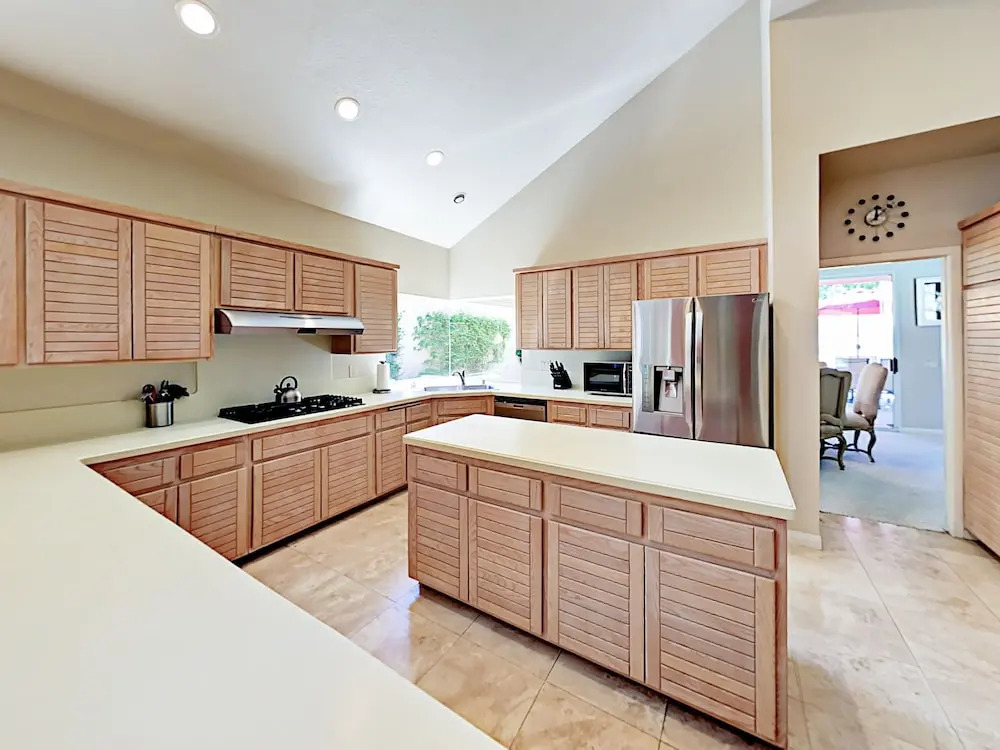 55015 Riviera Home 4 Bedrooms 4.5 Bathrooms Home