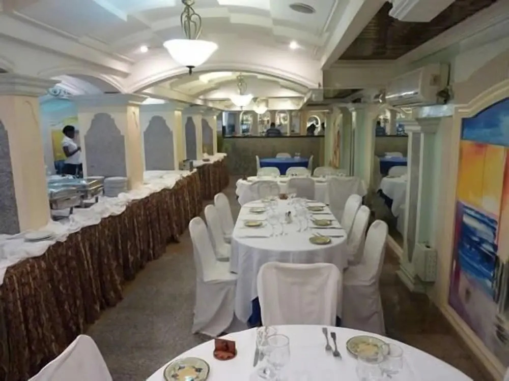 Somatel Hotel