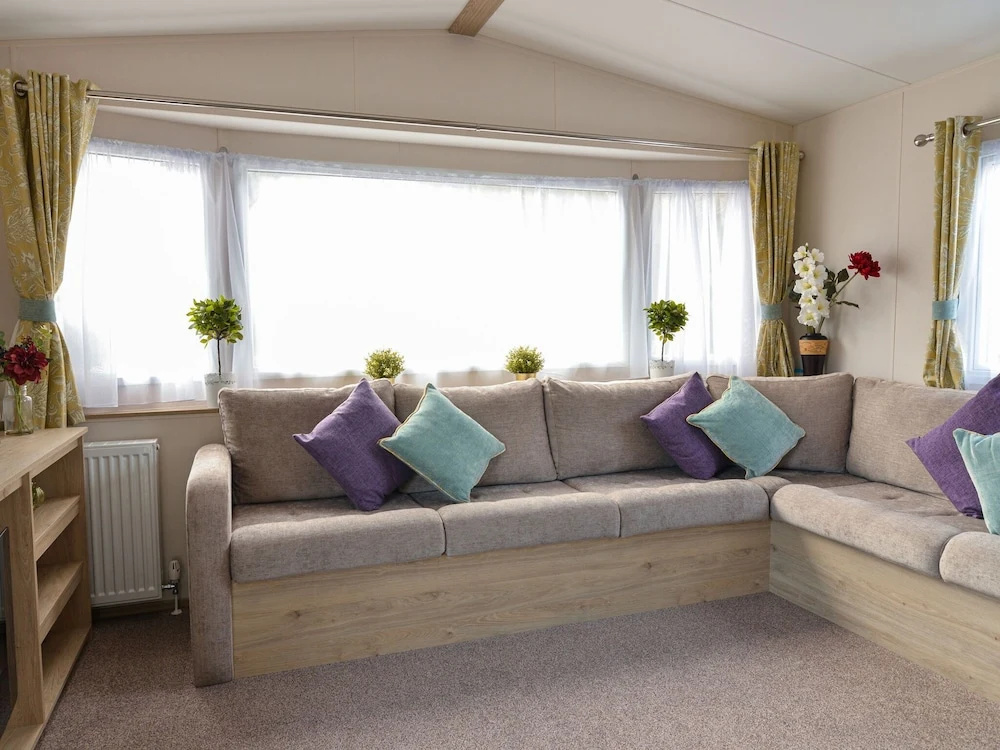 Boutique Home in Hastings With TV