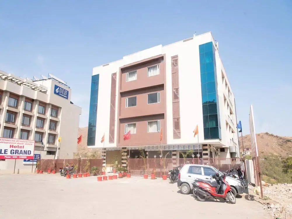 Hotel Tulip Le Grand