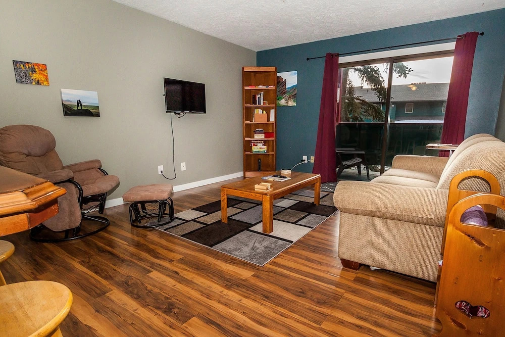 Dillon Valley West #206j by Summit County Mountain Retreats