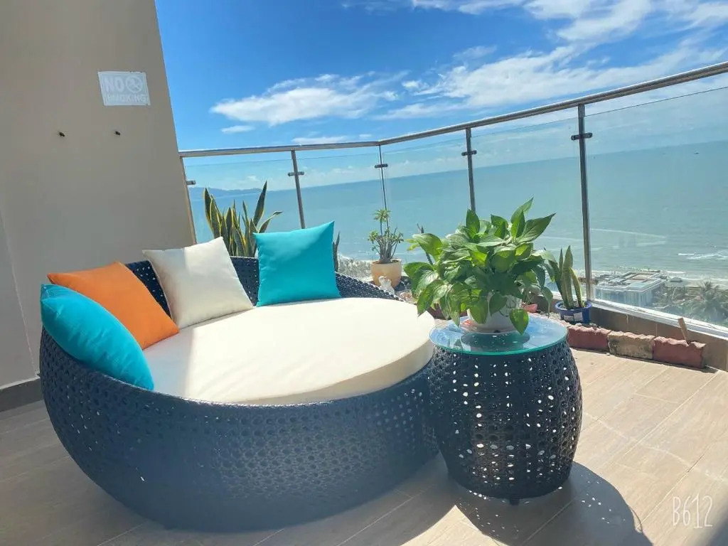 ARIA RESORT-FREE SWIMMING POOL, Relax by sea Hồ bơi miên phí và bãi tắm riêng, 40m ra biển