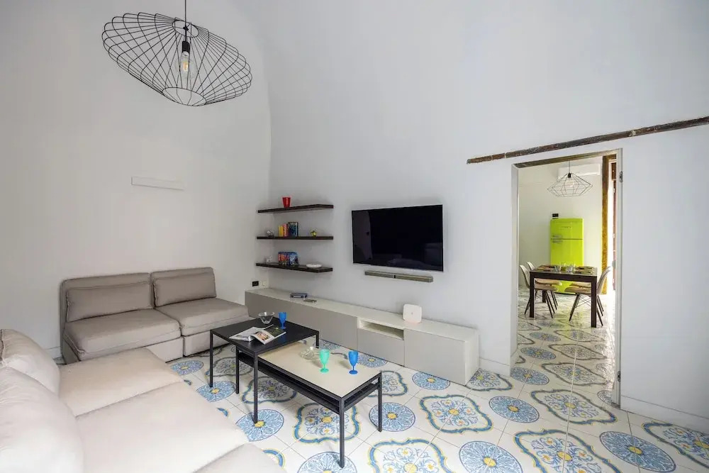 Leticia's Apartment by Wonderful Italy