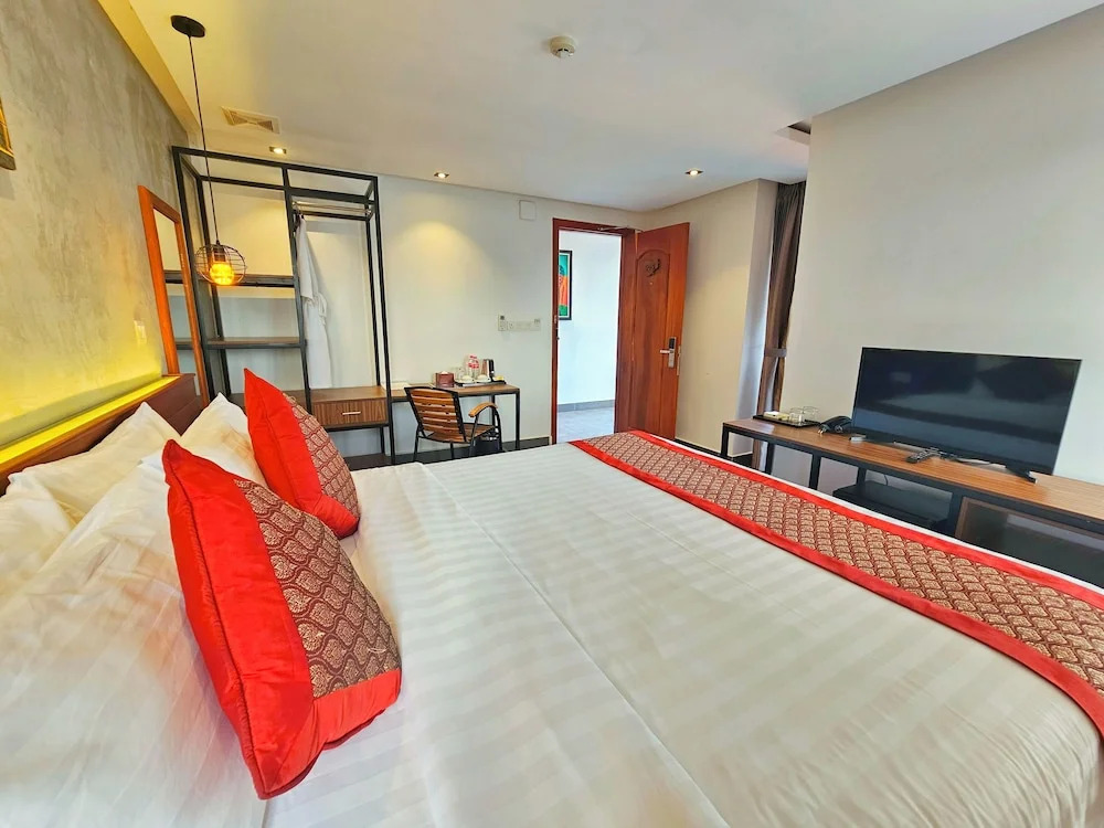 Le Botum Hotel