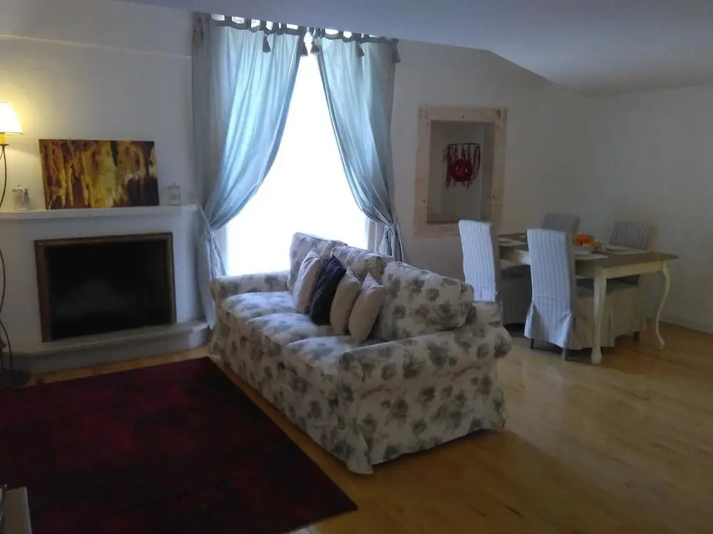 ARCOBELLO Suite Rooms