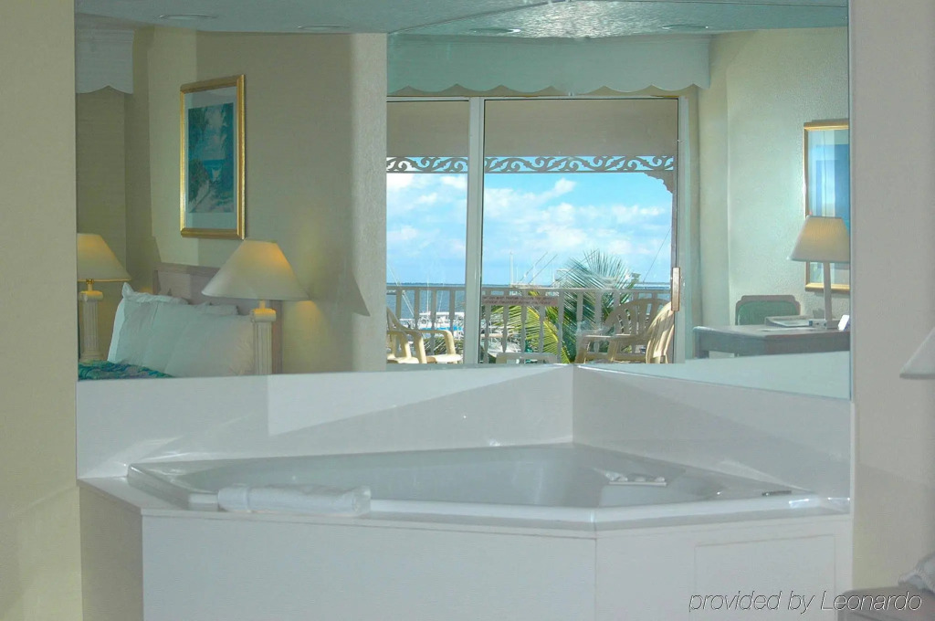 Capt Hirams Resort