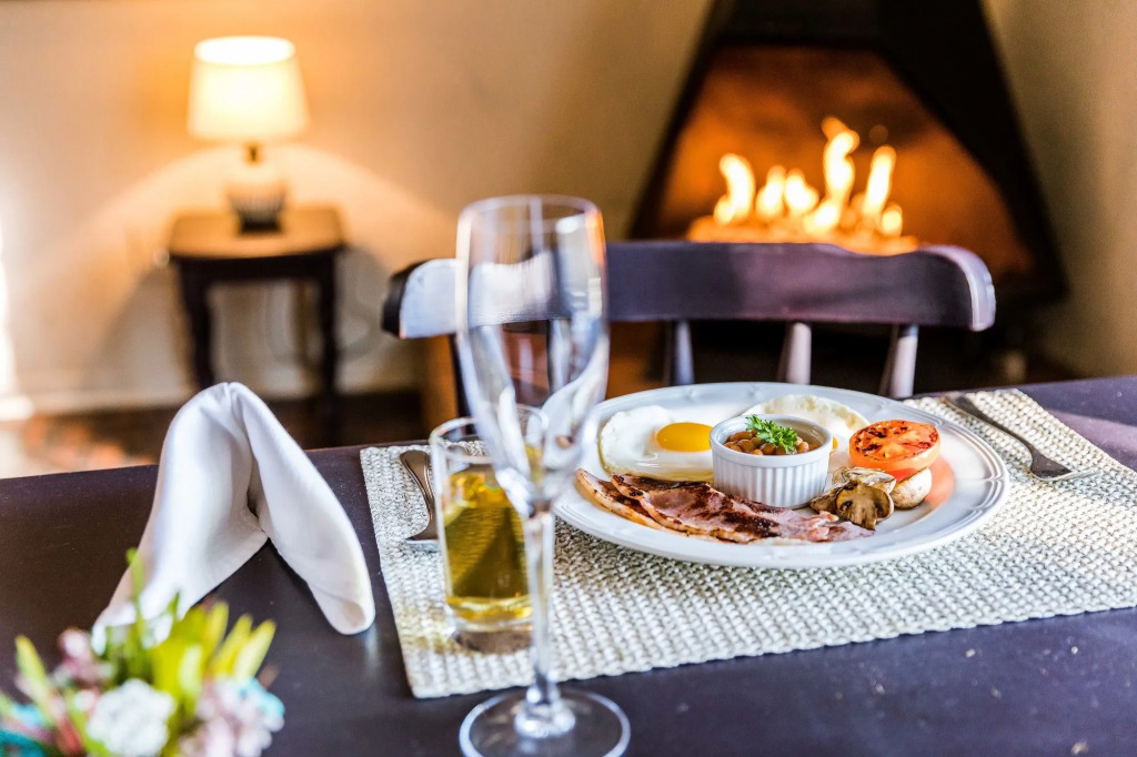 Le Petit Chateau Guest House