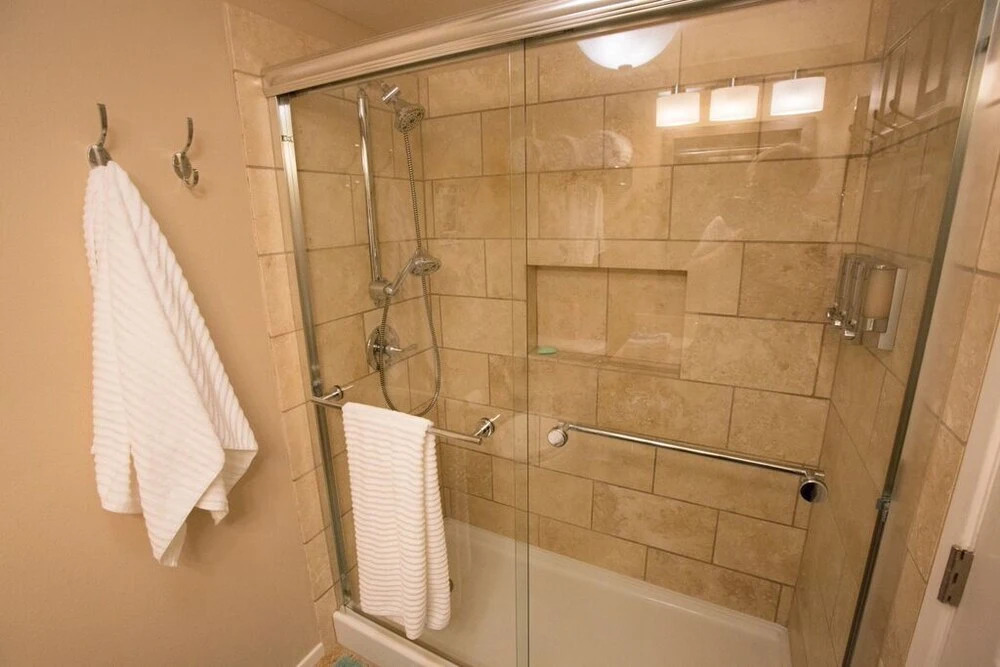 Under the Sea - 2 Br Condo
