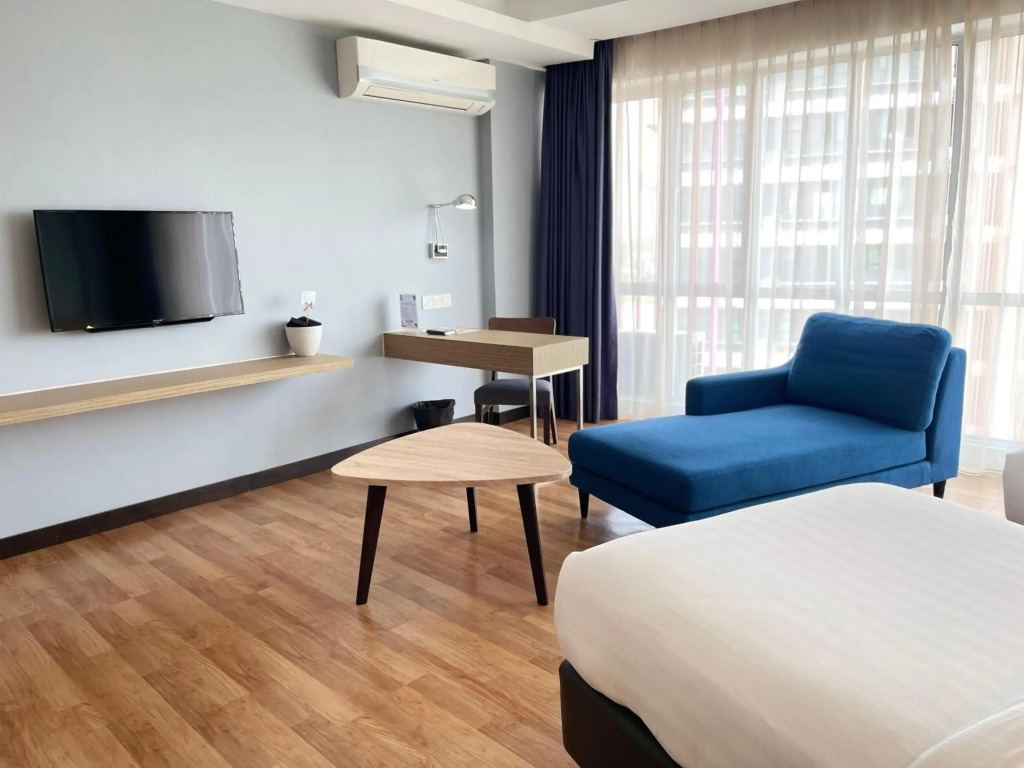Win Hotel