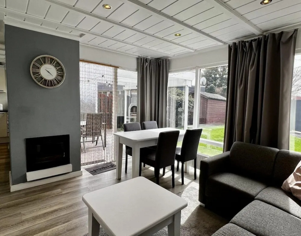 Beautiful bungalow in North Holland