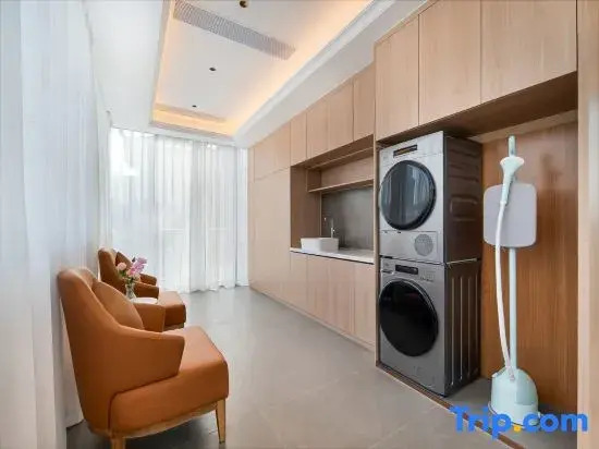 Vienna Hotel (5.0 Dongxia 100 Commercial City Branch)