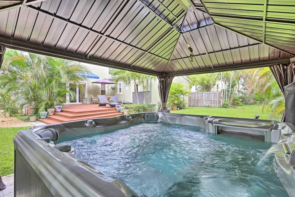 < 9 Mi to Downtown Miami - Modern Getaway