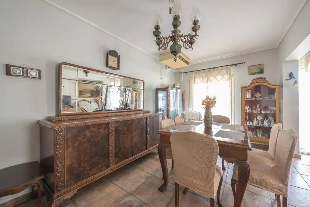 Seaside 2BR apartment in Varkiza 2mins walk from beach