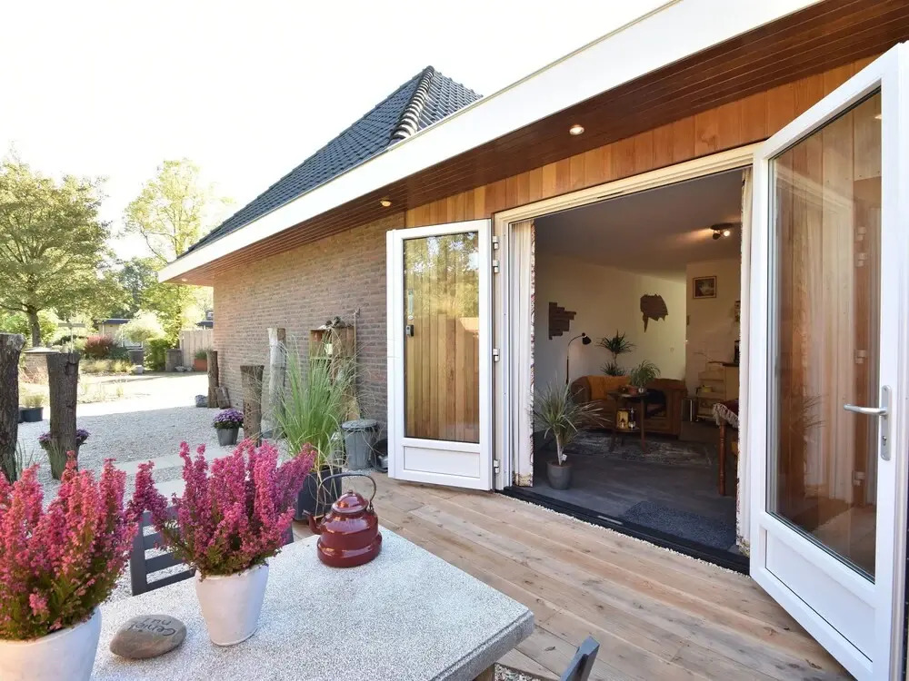Stylish Holiday Home Near Sea